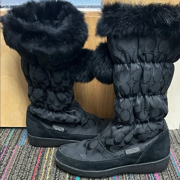 COACH - Women’s Black Winter Boots - Picture 4 of 4